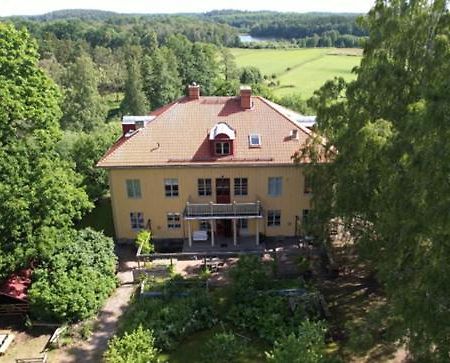 Lidhem Herrgard. Bed & Breakfast Och Mindre Laegenheter Vimmerby Exterior photo